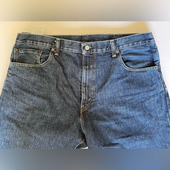 EUC. Men’s Levi Strauss & Co. Dark Denim Jeans. - Picture 3 of 4